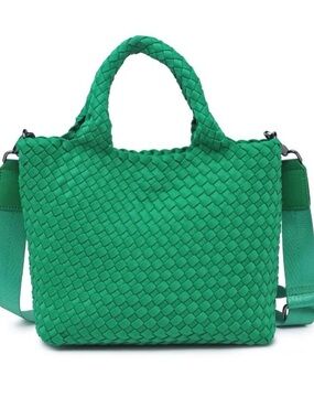 Sol and Selene Sky’s the Limit Small Crossbody Tote - Kelly Green